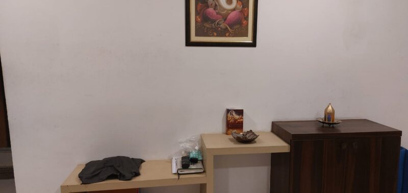 2 BHK Flat For sale in Karkhana 1050 sq ft