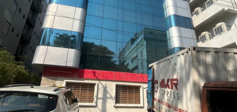Hitech City Office Space for Rent | 2500 Sq Ft | Low Rent | Walkable to Metro